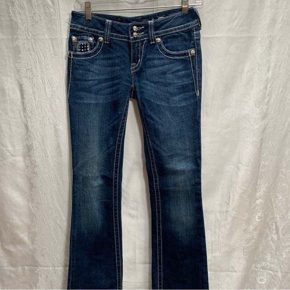 Miss Me Jewels Womens Bootcut Jeans Size 26 Rhinestone Pockets Low Rise - Picture 2 of 8